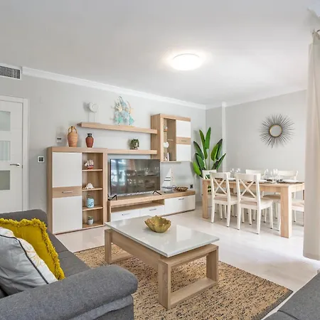 Playa Locos With Garage Apartment
